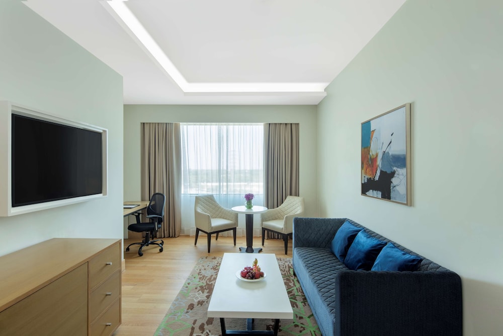 Suite - Photo 6