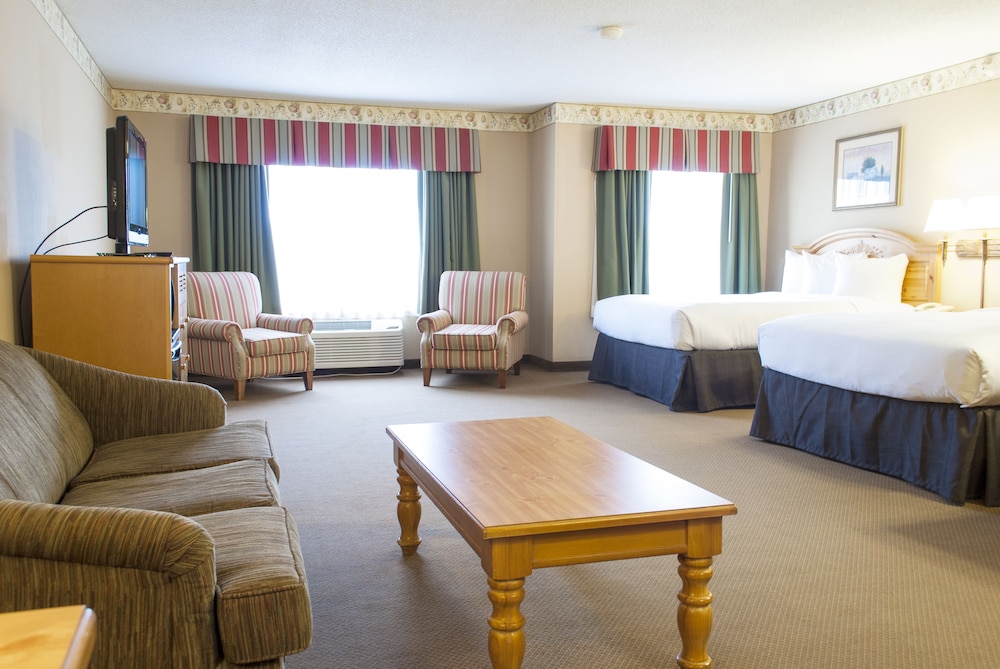 Studio Suite, 2 Queen Beds, Non Smoking - Photo 4