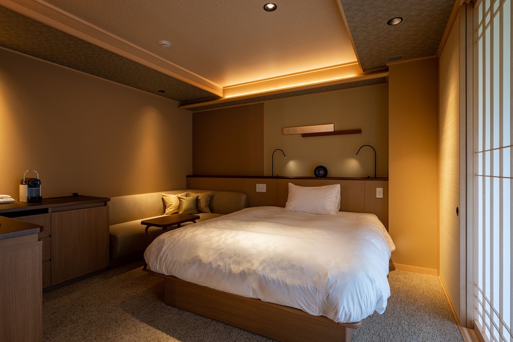 Compact Double Room,Dinner buffet, Non-Smoking
