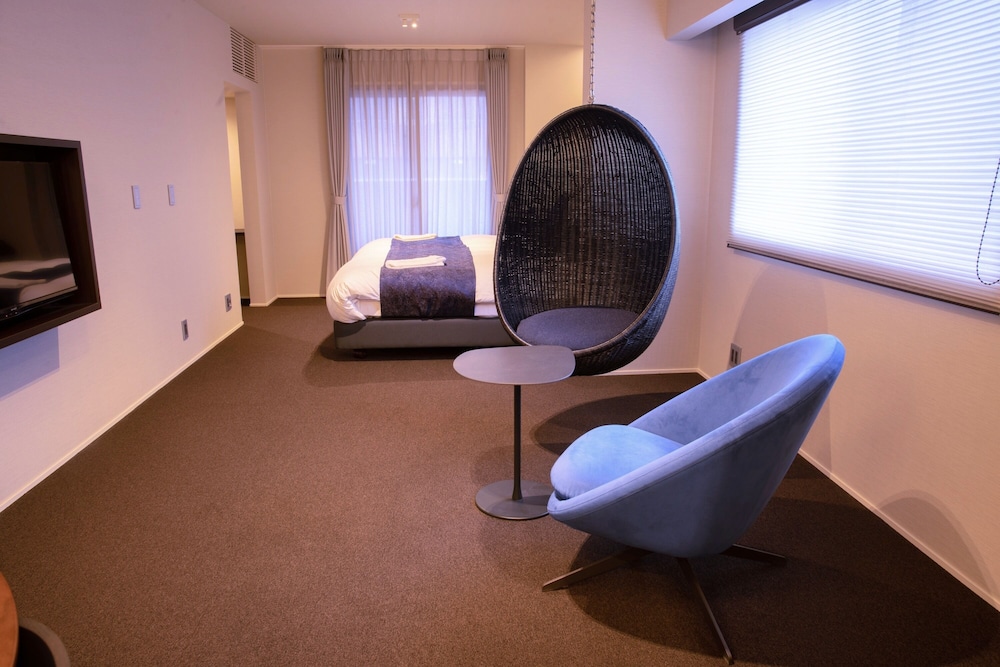 Luxury Twin Room - Photo 22