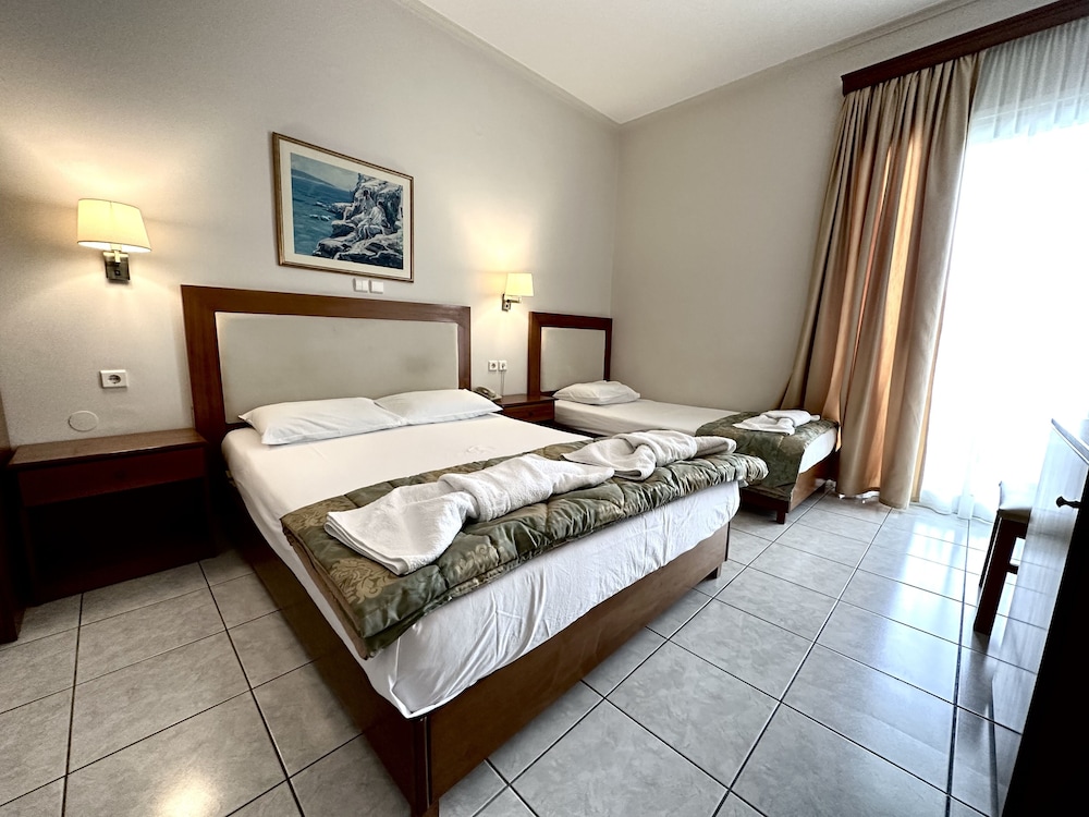 Triple Room photo 2