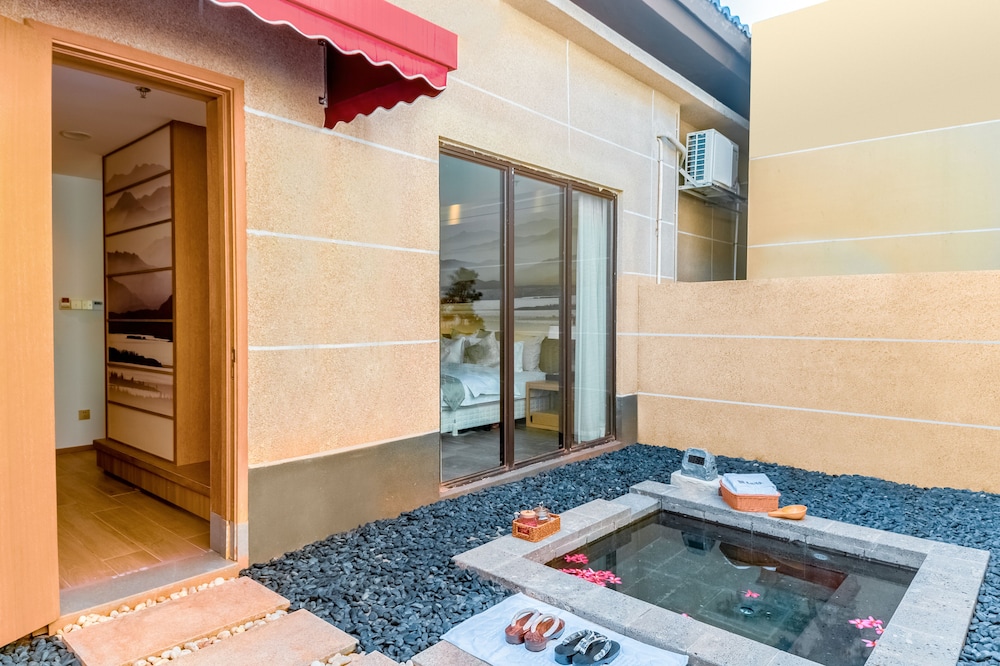Classic Double Room, Patio, Courtyard View