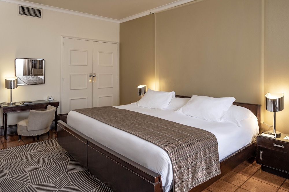 Classic Double or Twin Room - Photo 5