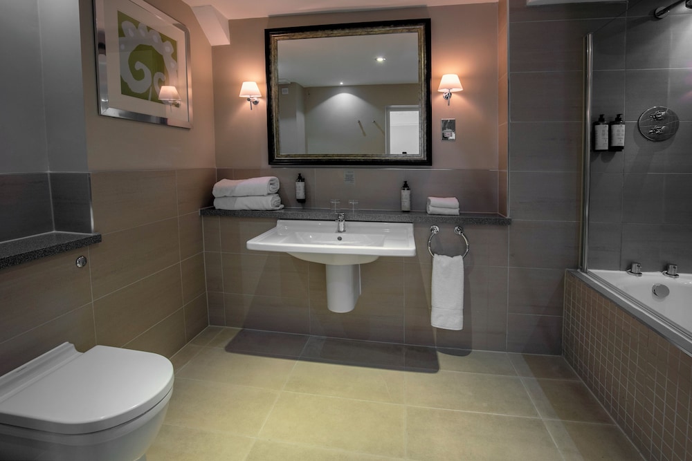 Classic Double or Twin Room, 1 Bedroom - Photo 4