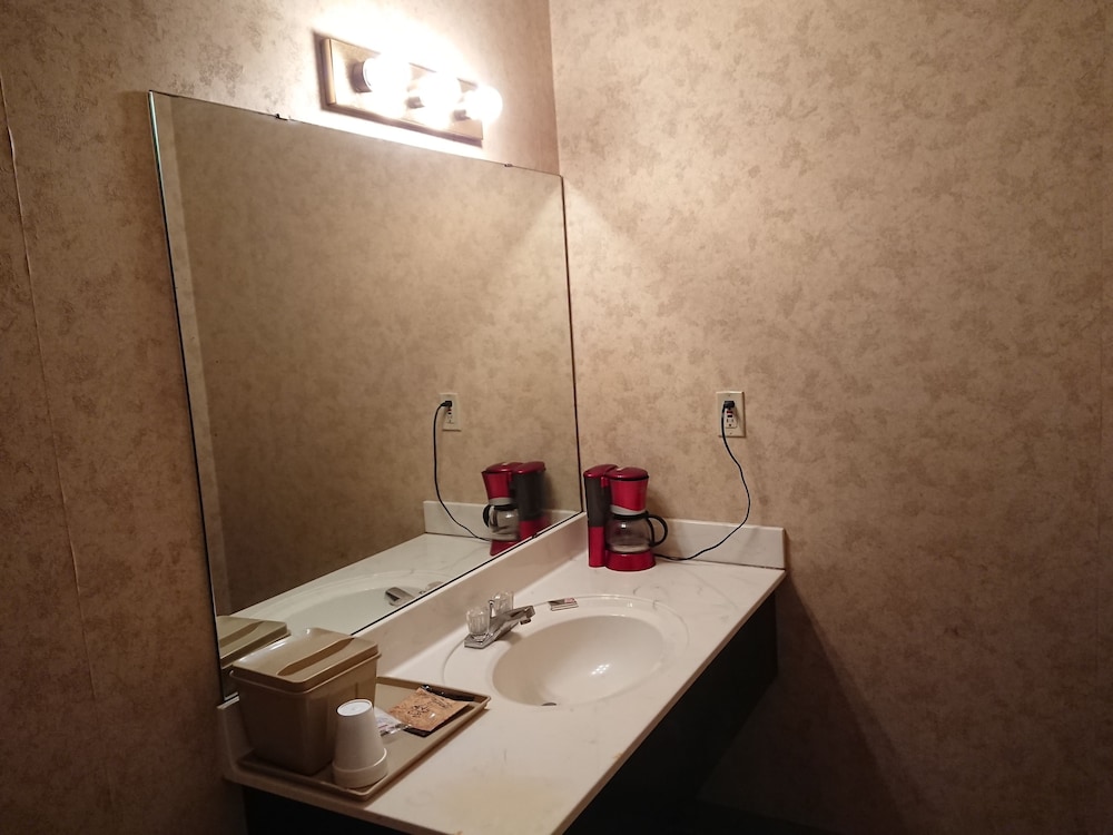 Luxury Room, 1 King Bed, Non Smoking - Photo 1