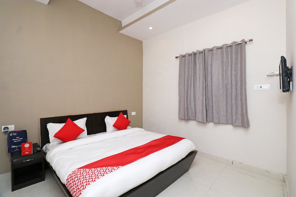 Double Or Twin Room photo 3