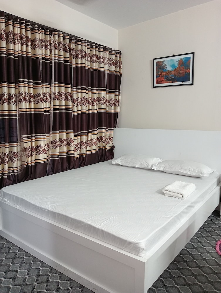 Family Triple Room, 1 Bedroom, Non Smoking, City View photo 1