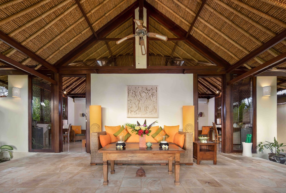 Exclusive Villa - Photo 2