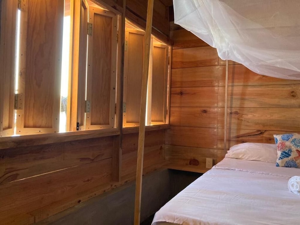 Basic Double Room, Partial Ocean View photo 3