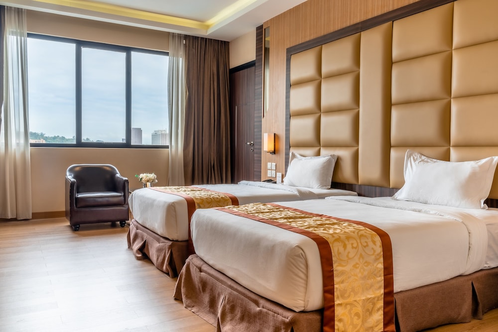 Deluxe Double or Twin Room photo 3