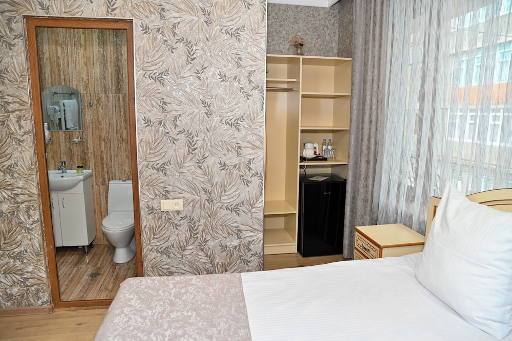 Comfort Room photo 2