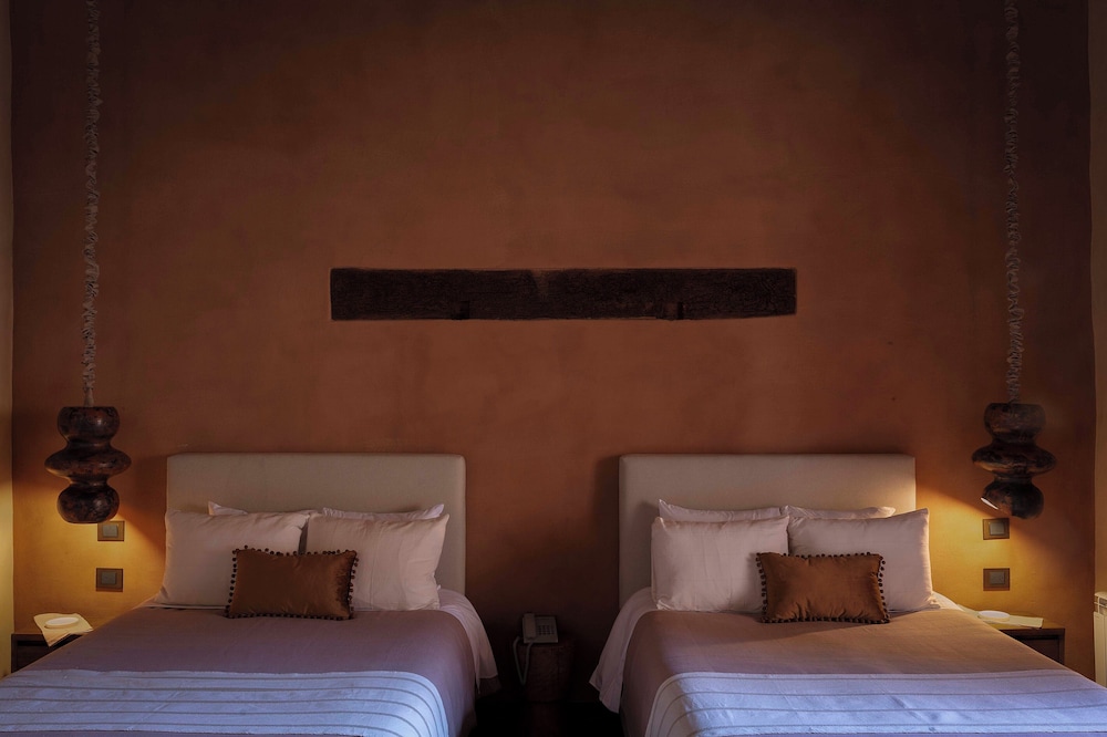 Deluxe Double Room photo 2