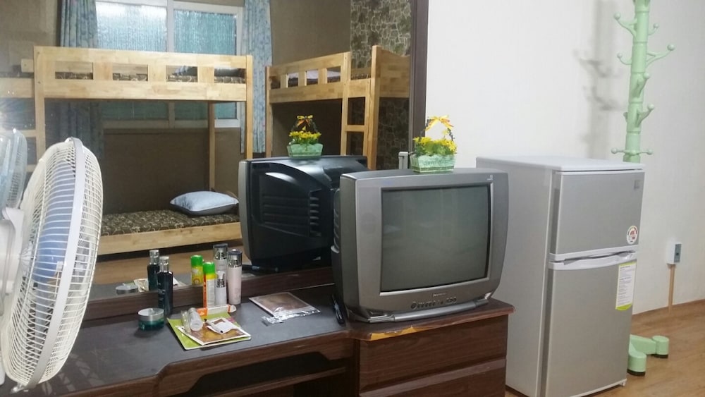 Shared Dormitory (4-Bed) photo 3