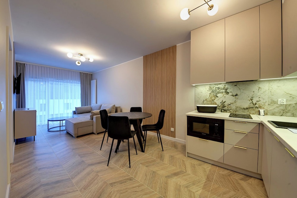 Apartment - Photo 19