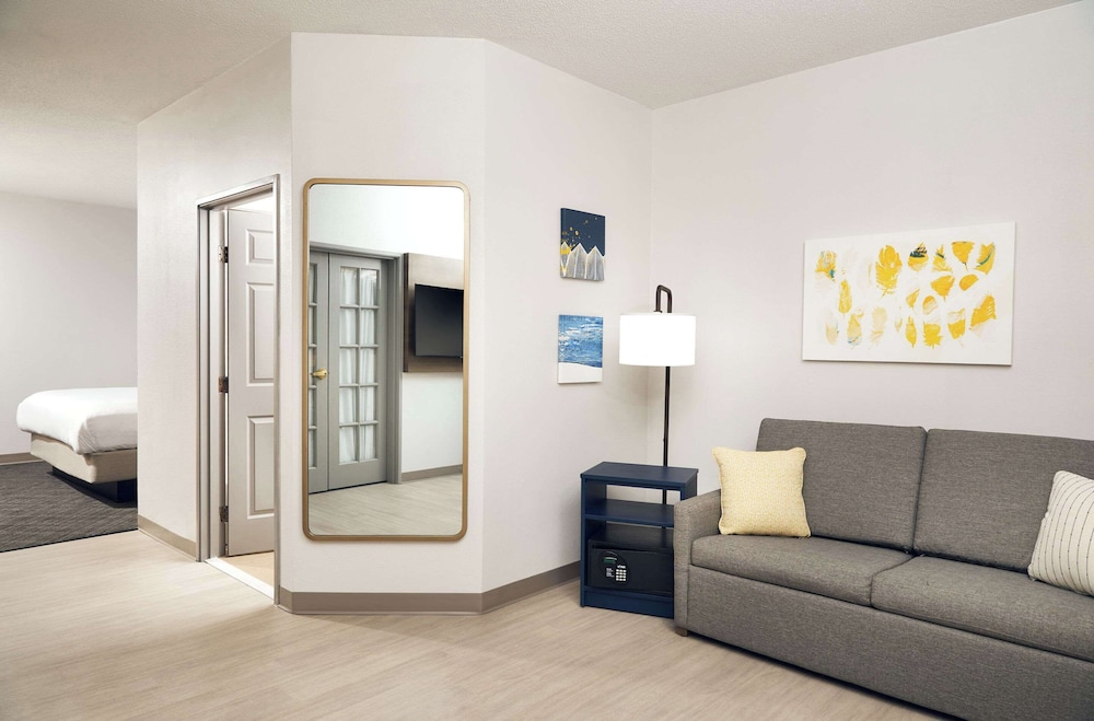 One Bedroom - Presidential Suite photo 2