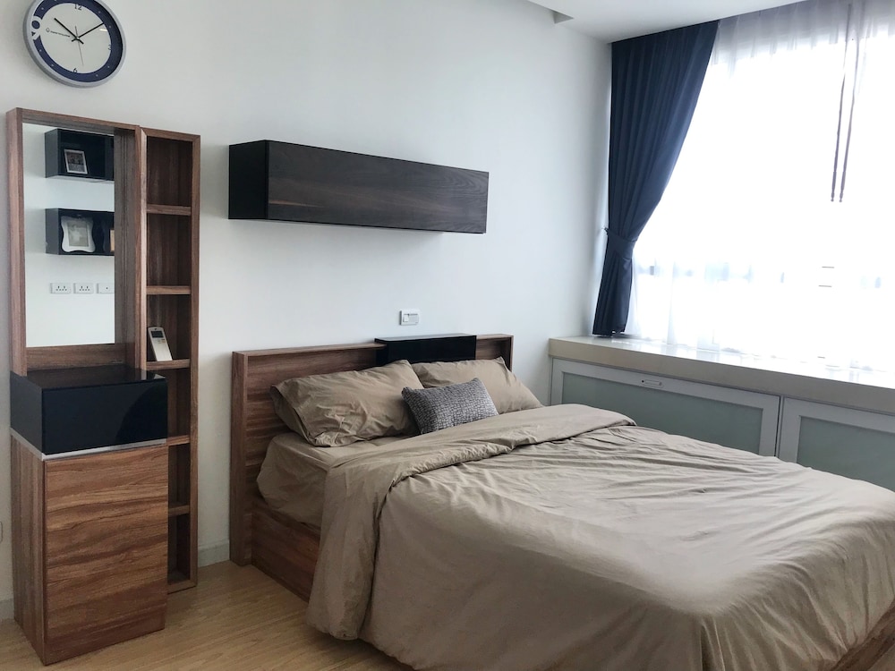 Condo, 1 Large Twin Bed, Smoking photo 1