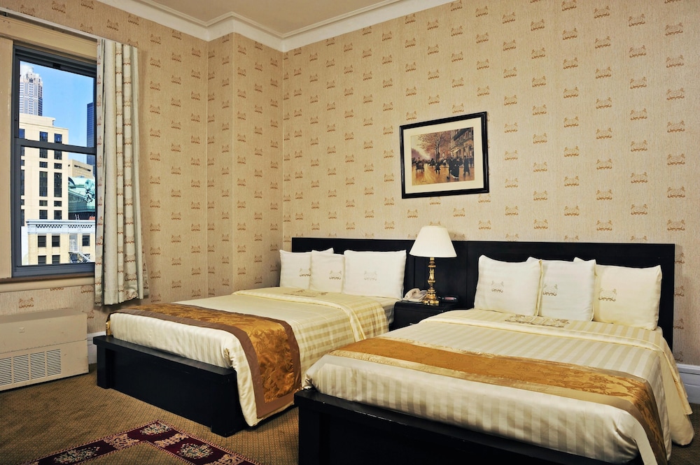Standard Room, 2 Double Beds, Lake View - Photo 9