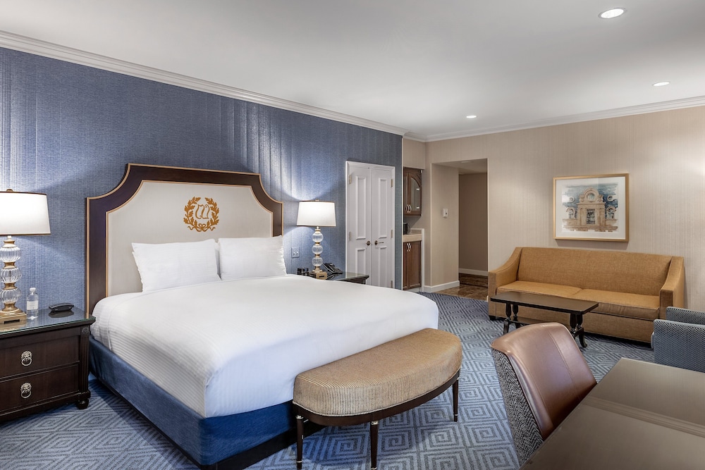 Junior Suite, 1 King Bed (Washington Monument View) - Photo 3