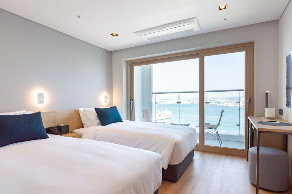 Superior Terrace Twin Ocean View - Photo 2