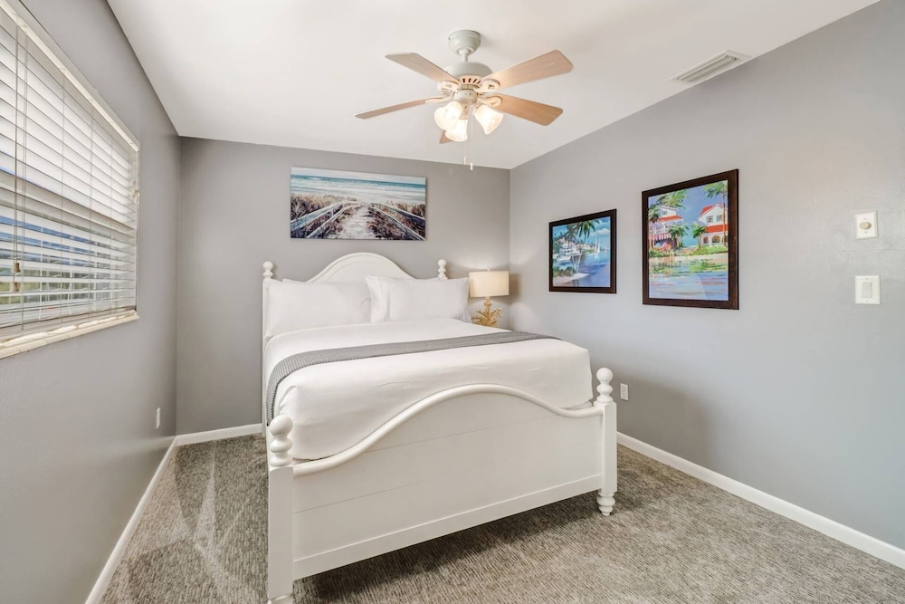 Condo (189 Dakota Ave-Palm Paradise)
