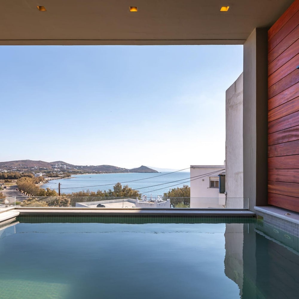Villa photo 3