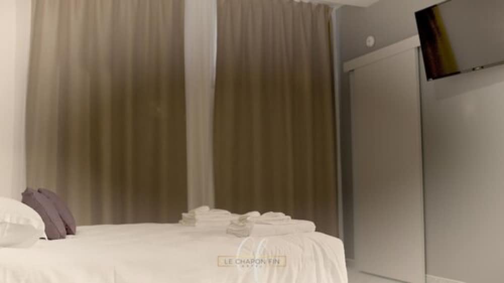 Classic Double Room - Photo 9