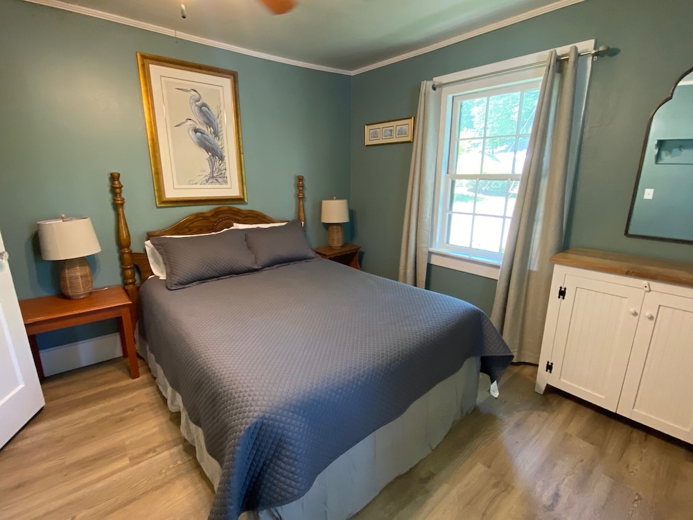 Cottage, 3 Bedrooms, Accessible, Lake View photo 2