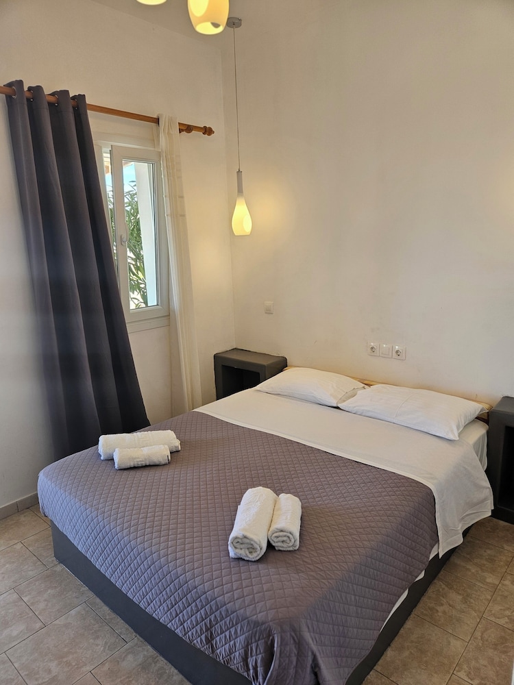Villa photo 3