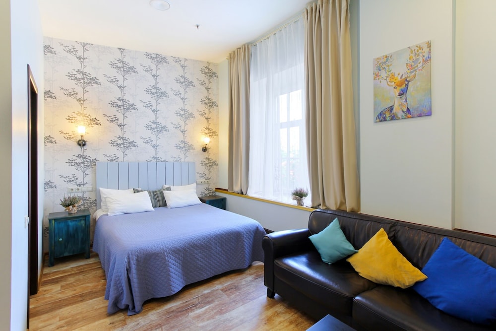 Comfort Triple Room