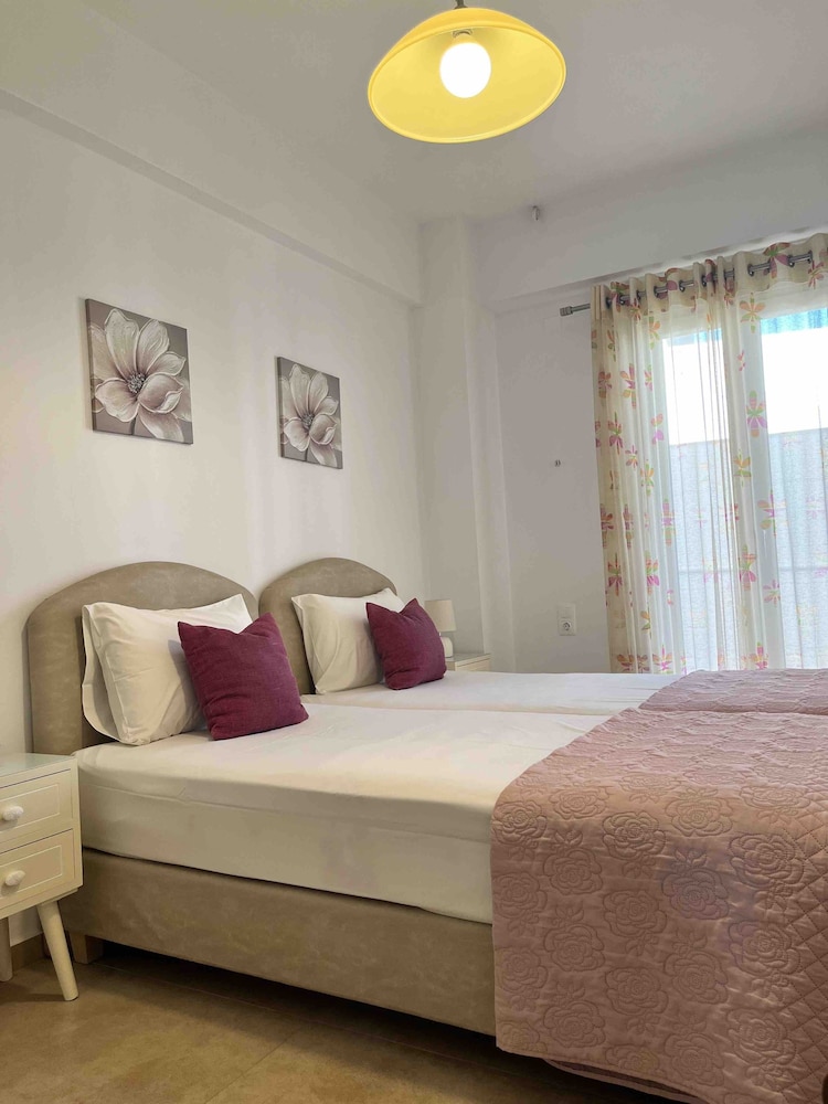 Standard Apartment, 2 Bedrooms, Terrace, Sea Facing (Jasmin) photo 1