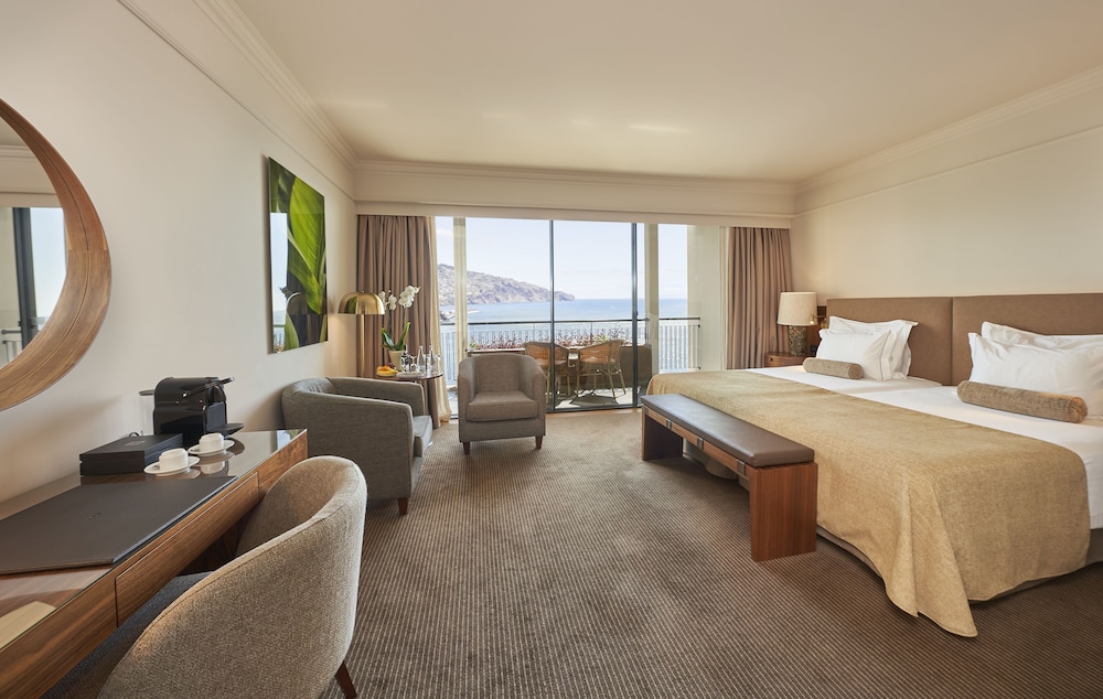 Superior Double or Twin Room, Bay View (Funchal Bay)