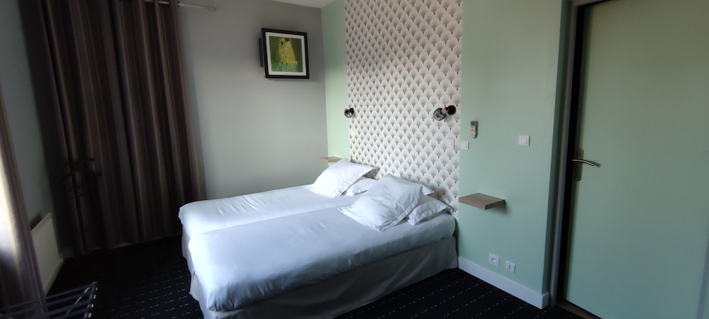 Standard Room - Photo 3