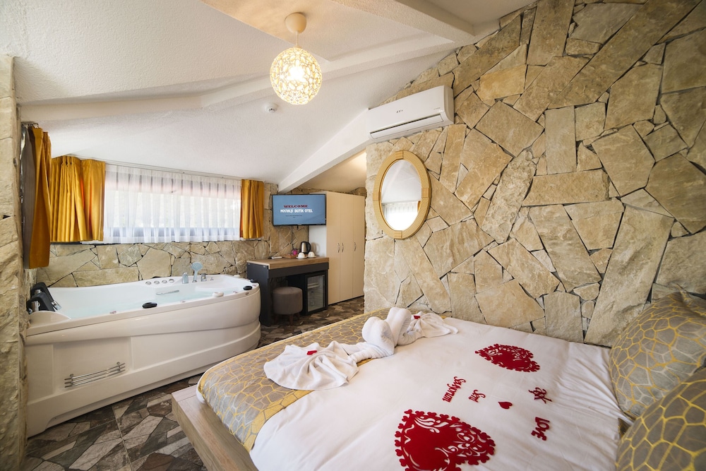 Exclusive Room