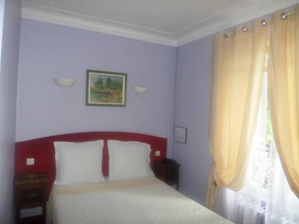 Standard Double Room (Shower) photo 1