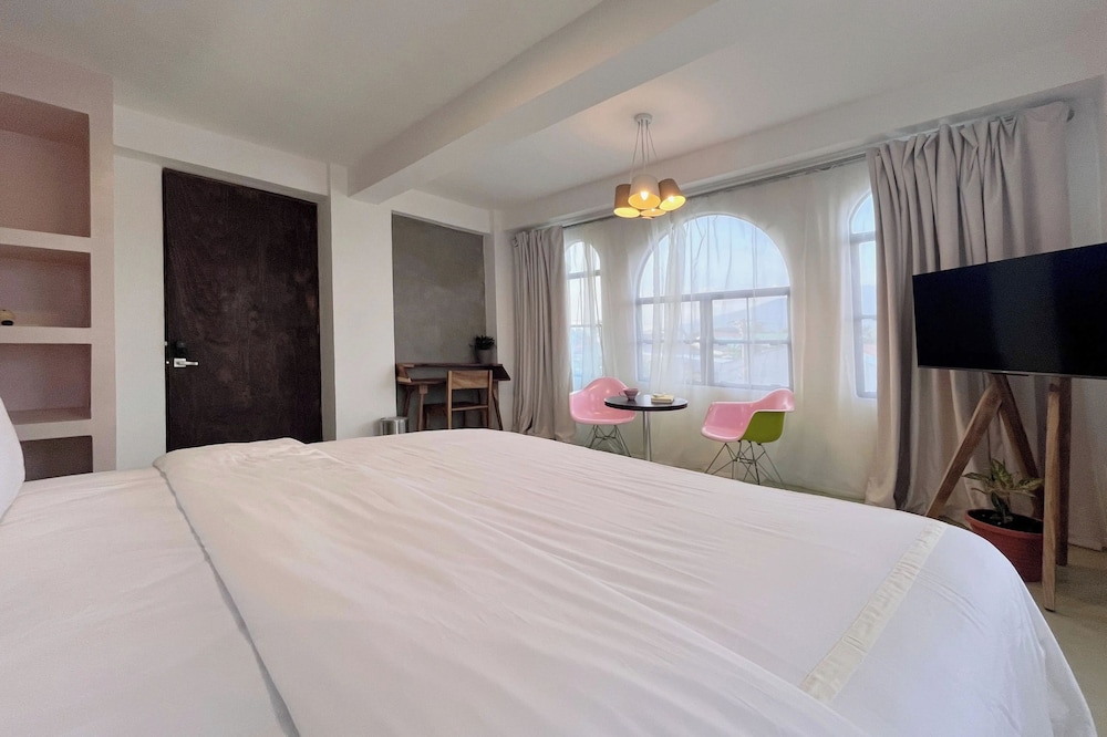 Superior Single Room, Mountain View photo 3