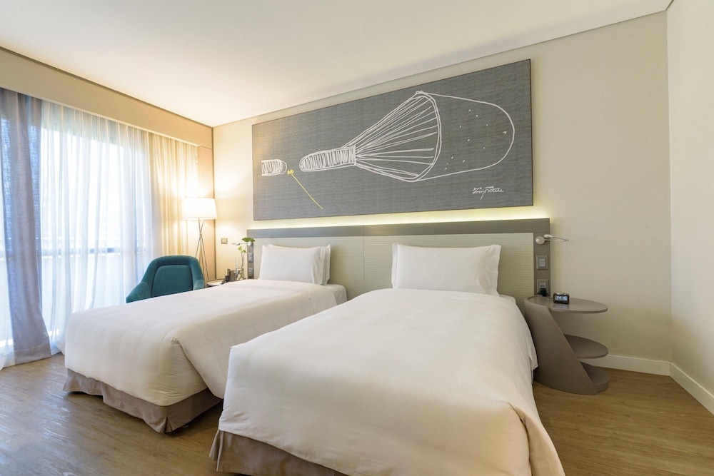 Room, 2 Twin Beds, Mobility Accessible