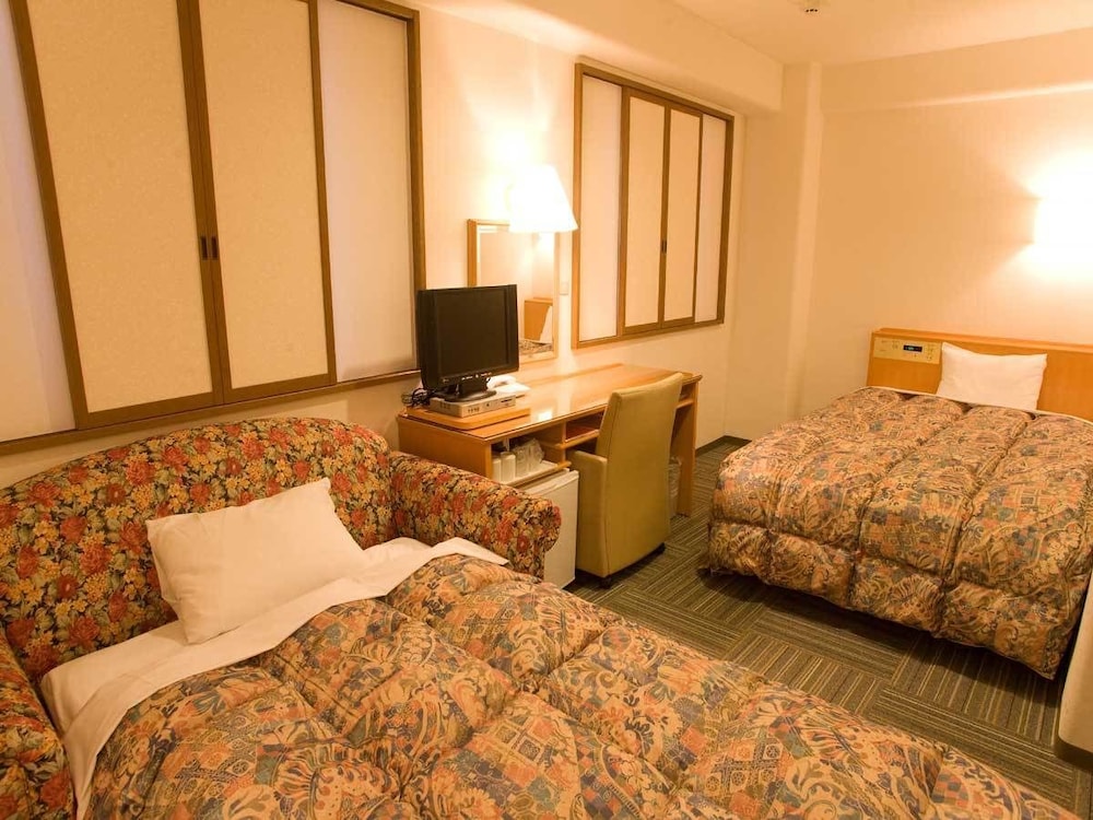 Deluxe Twin Room, Smoking - Photo 2