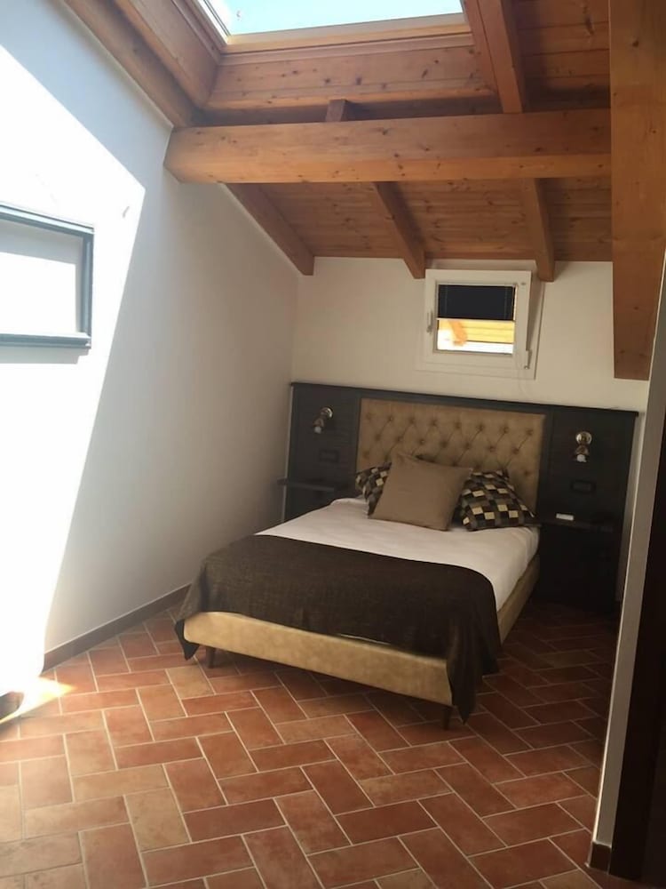 Basic Single Room