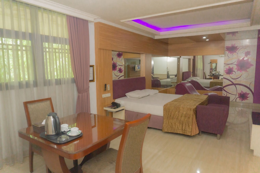 Presidential Suite