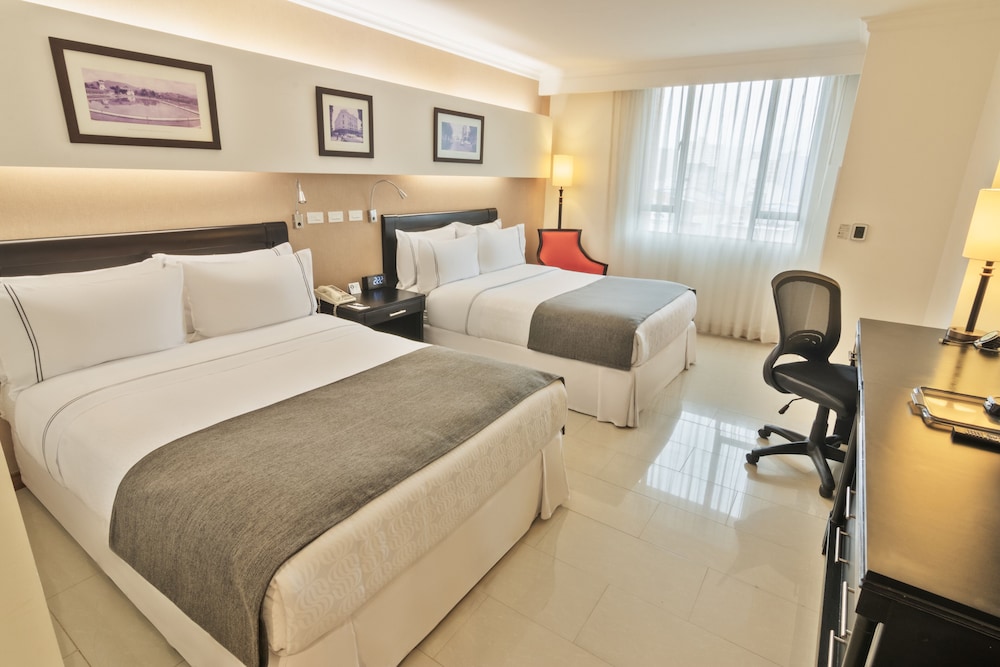 Room, 2 Queen Beds (Habitacion 2 Camas) photo 2