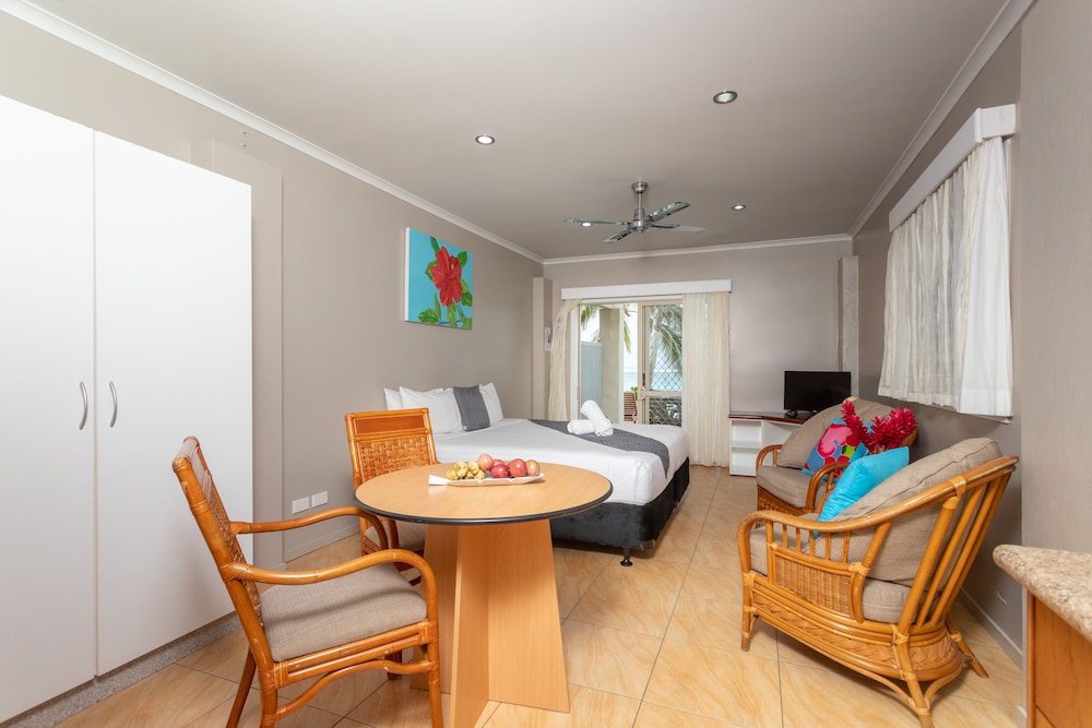 Studio, Beach View, Beachfront