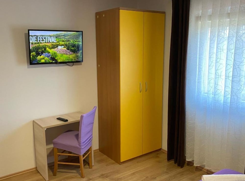 Apartment (Superior Two Bedroom Apartment With T)
