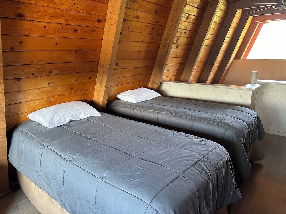 Chalet Montezumas Castle