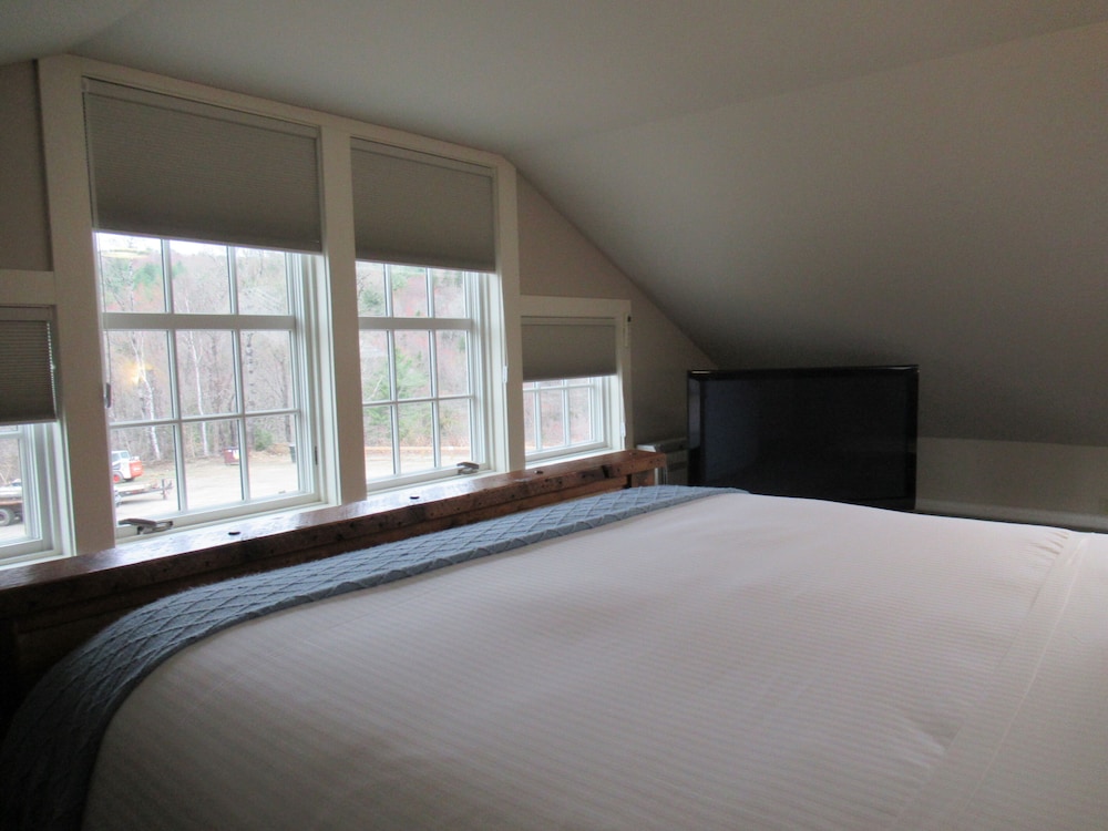 Junior Suite, 2 Bedrooms, Mountain View (#17) photo 1
