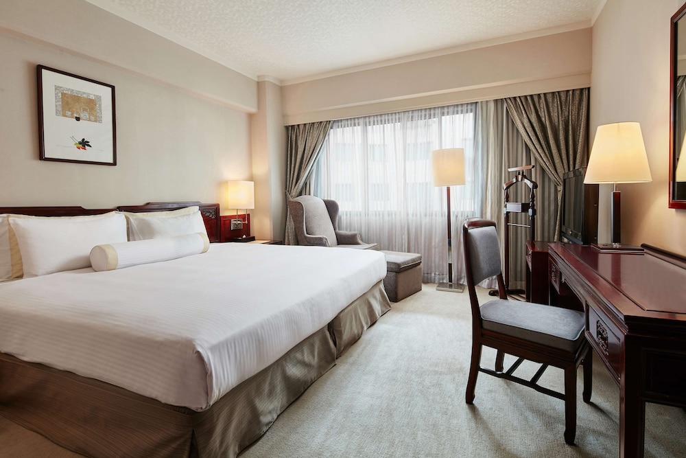 Junior Suite (Club access excluded)