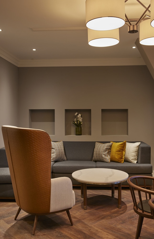 Luxury Suite photo 3