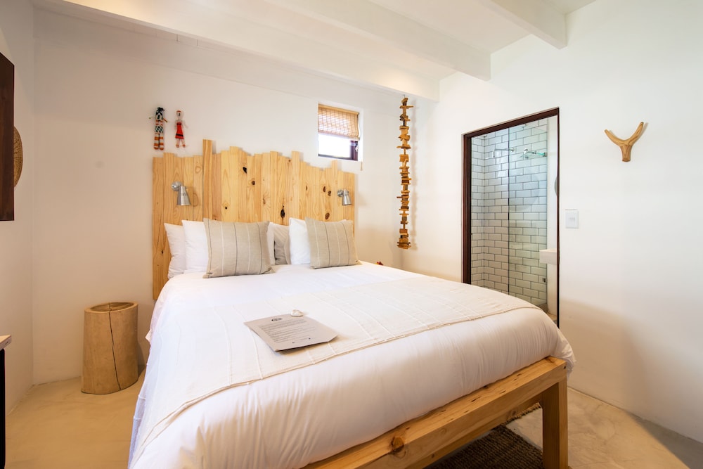 Luxury House, 2 Bedrooms, Non Smoking, Sea View