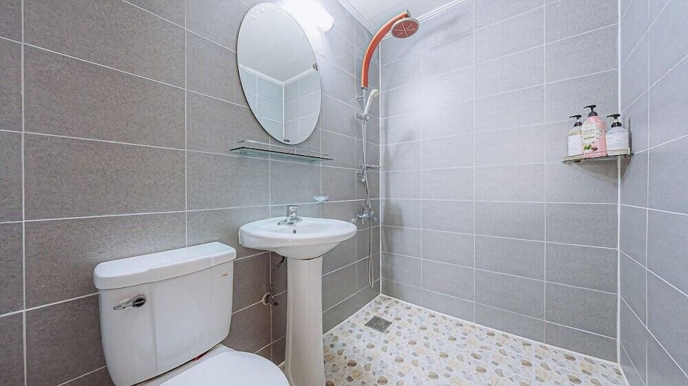 Room (osondoson(organization)) - Photo 9