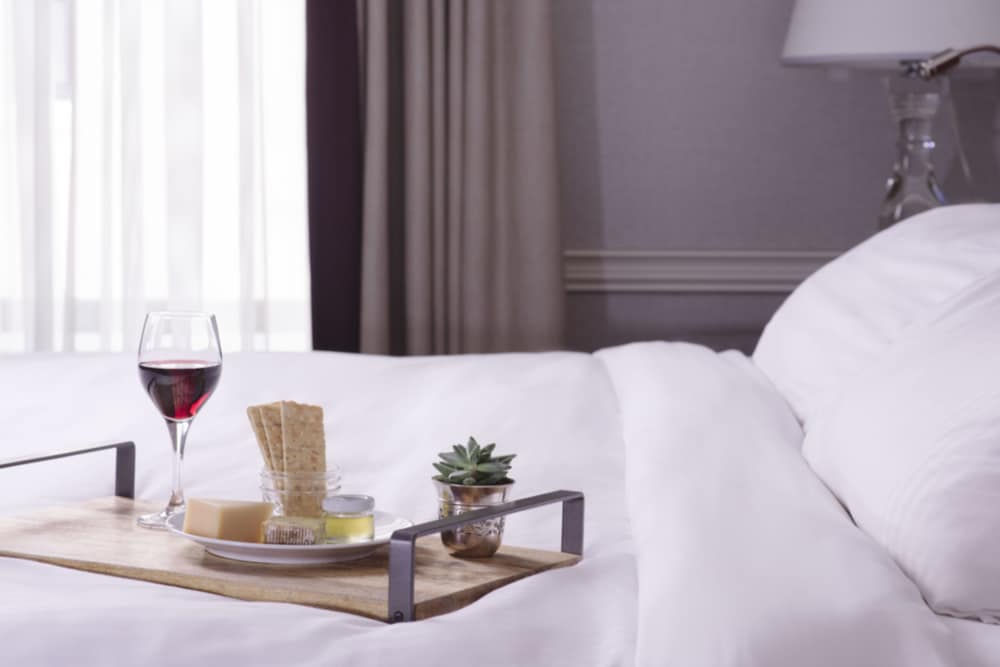 Deluxe Double Room, 2 Double Beds (City or Interior view  ) - Photo 6