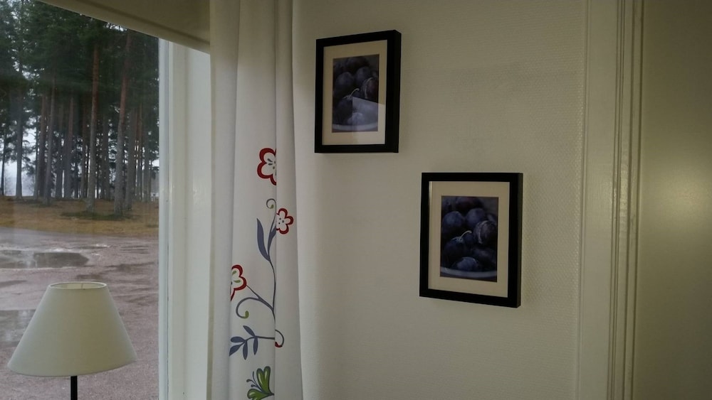 Twin Room, Shared Bathroom photo 2
